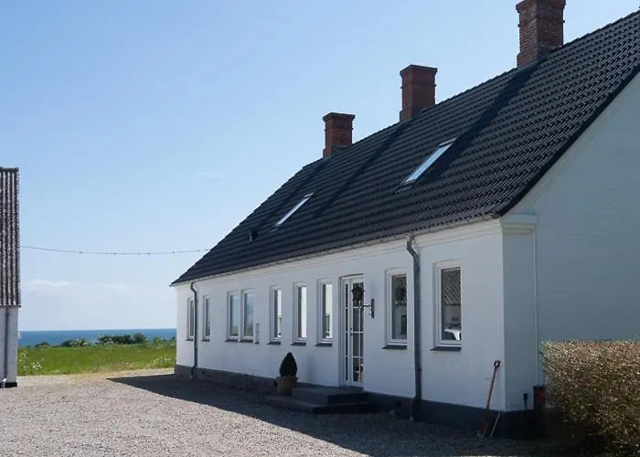 Sommerliv Bed & Breakfast Tranekaer